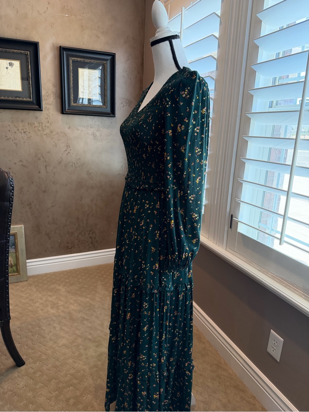 Easel Long Sleeve Tiered Maxi Dress Green with Floral Accents Size Small - Picture 16 of 17